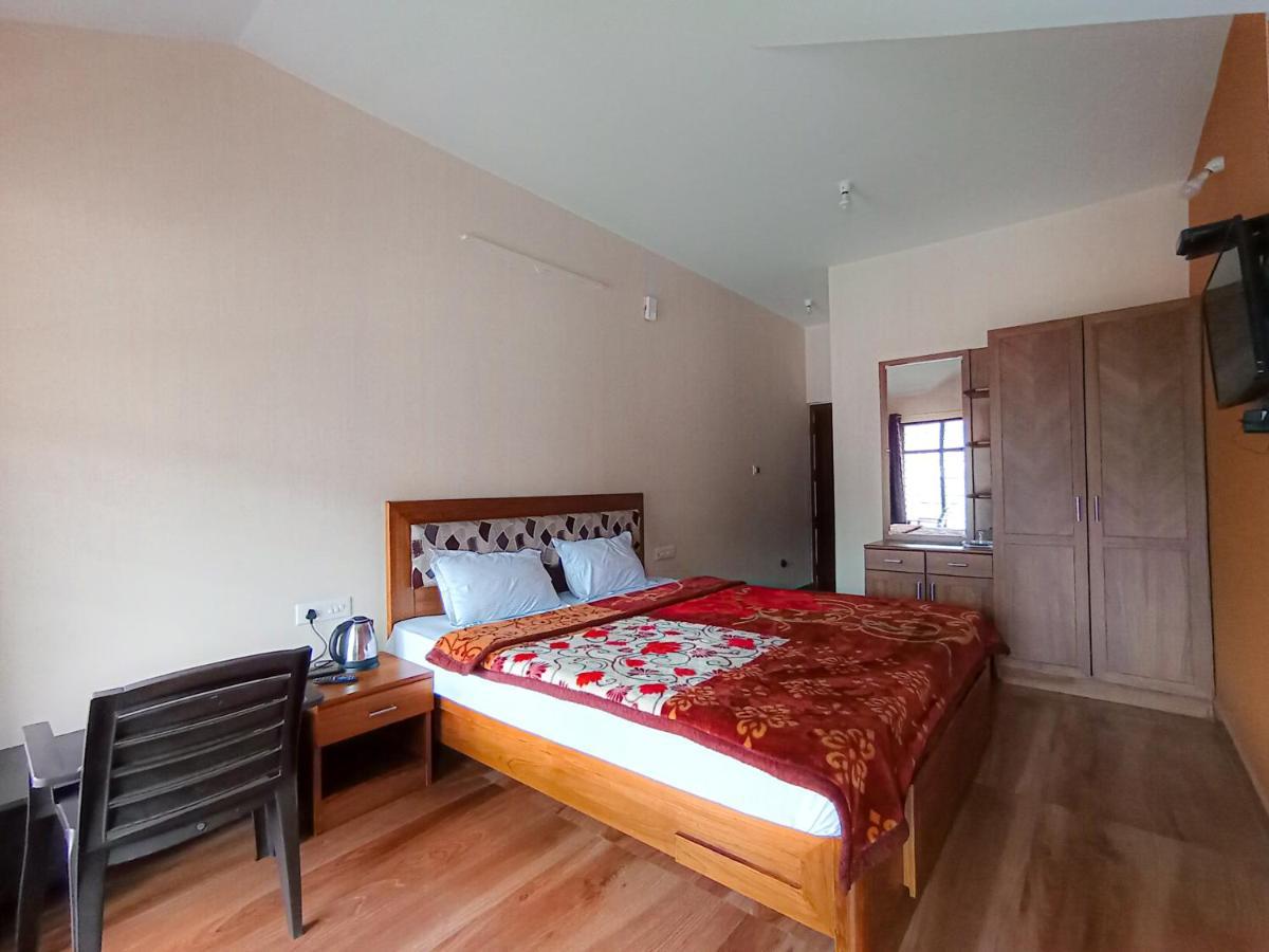Appartamento Karpagam Residency Ooty Esterno foto