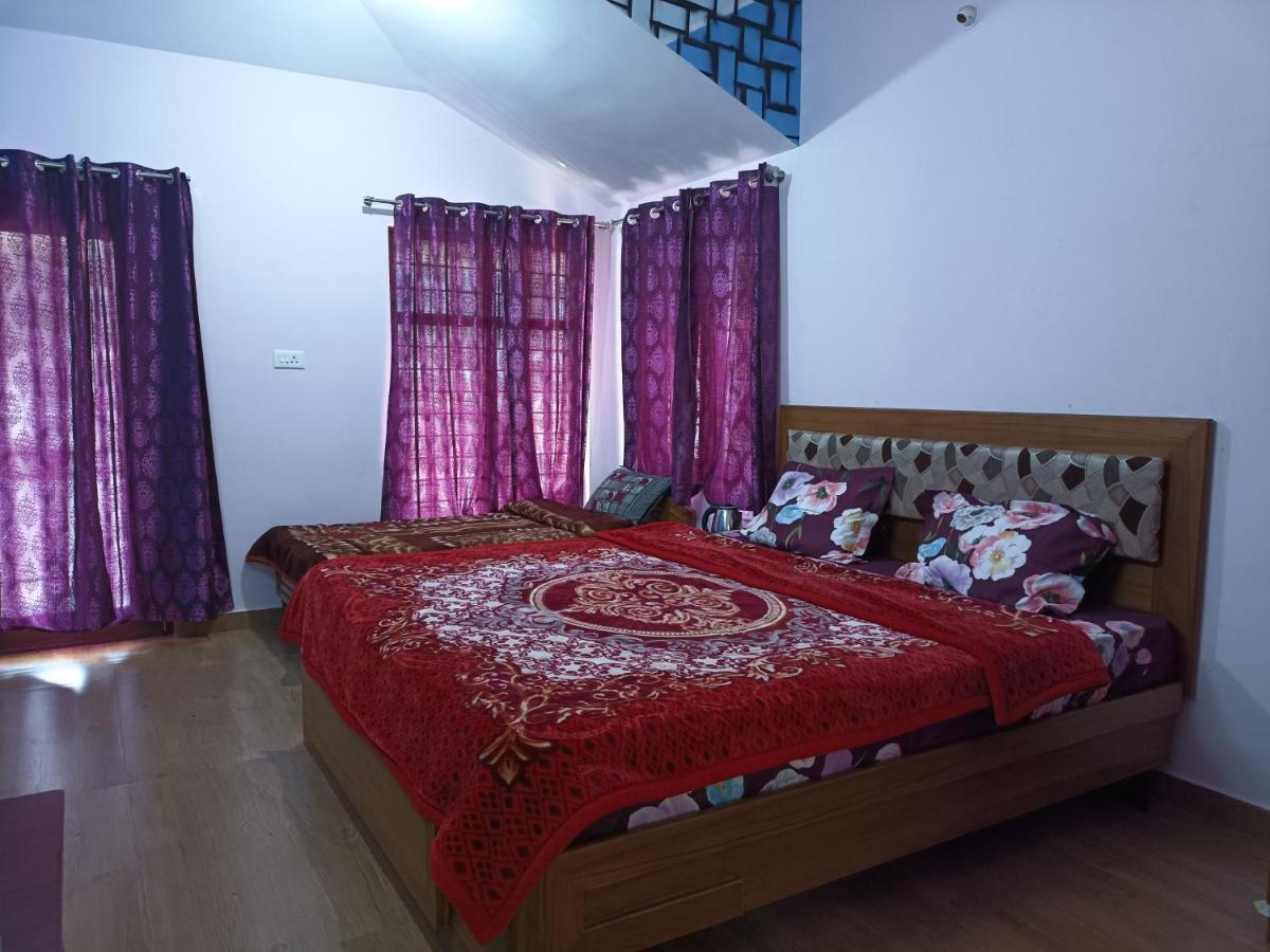 Appartamento Karpagam Residency Ooty Esterno foto