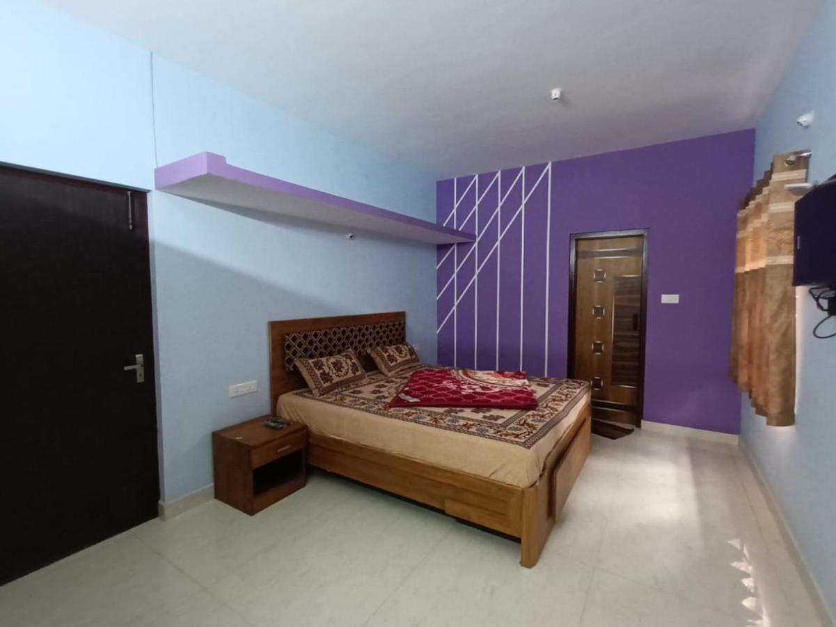 Appartamento Karpagam Residency Ooty Esterno foto