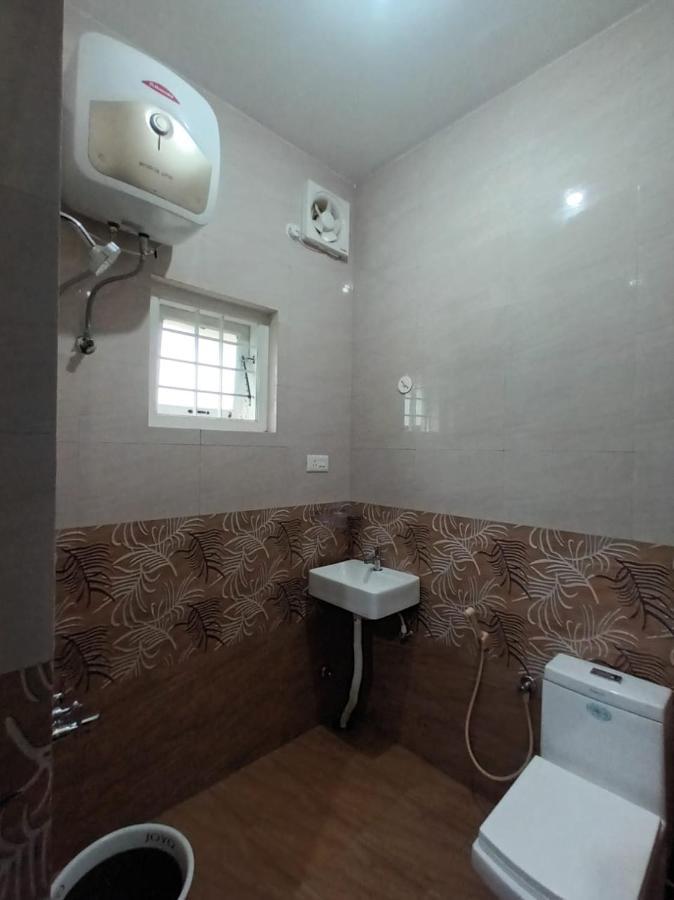 Appartamento Karpagam Residency Ooty Esterno foto